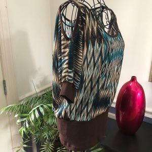 Blue Sketch brown and blue cold shoulder Top size Large
